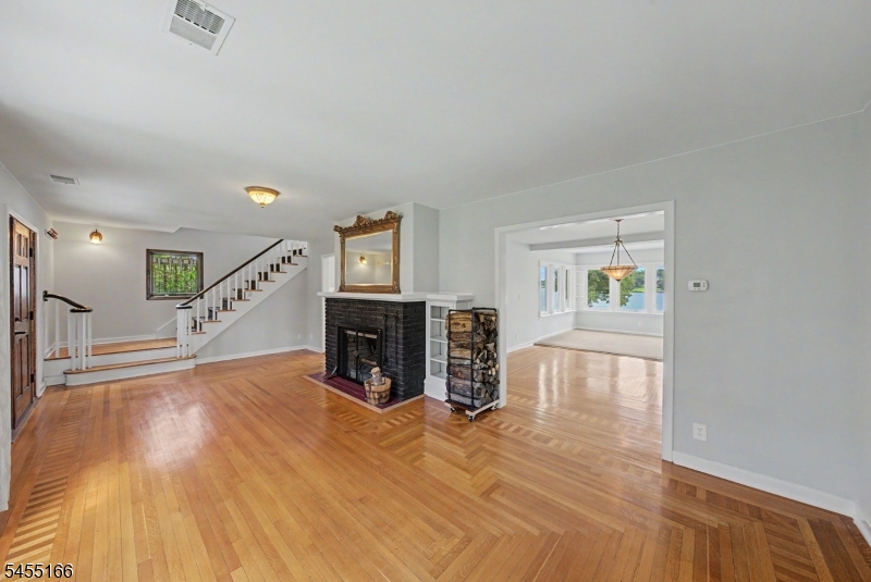 21 Musconetcong Ave Property Photo 7
