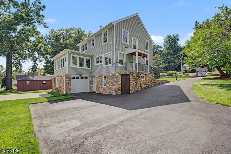 21 Musconetcong Ave Property Photo 13