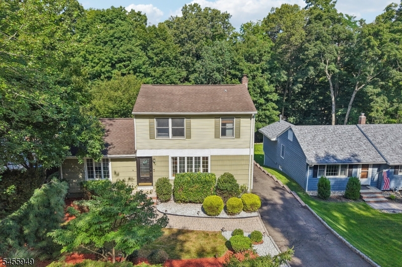 89 Minnehaha Blvd Property Photo 2