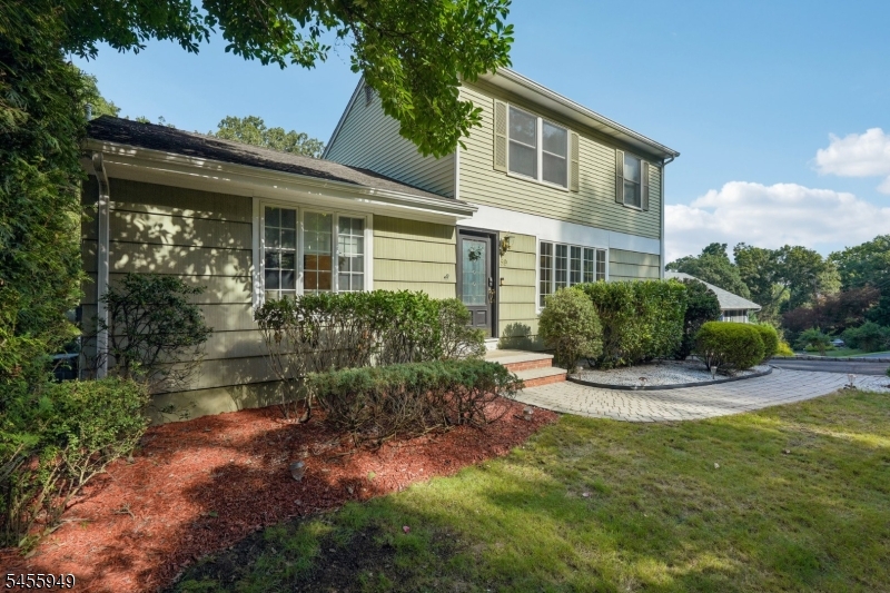 89 Minnehaha Blvd Property Photo 4
