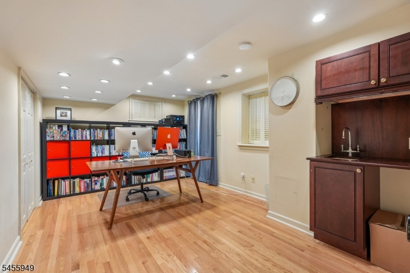 89 Minnehaha Blvd Property Photo 26