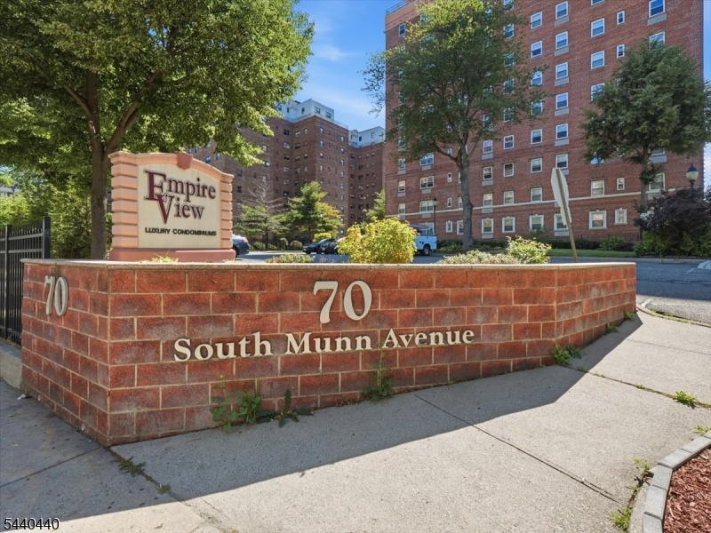70 S Munn Ave 413 Property Photo 20