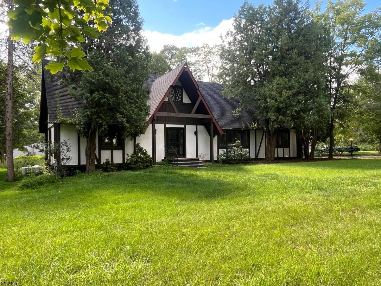 2 Twin Brooks Trl Property Photo 1