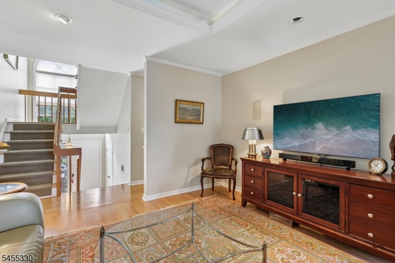 7 Dorset Cir Property Photo 9