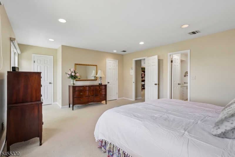7 Dorset Cir Property Photo 24
