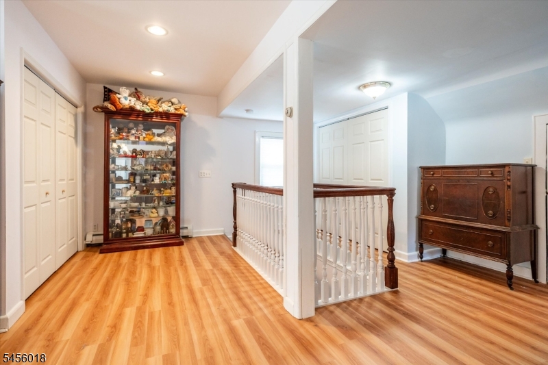 321 Terhune Ave Property Photo 14