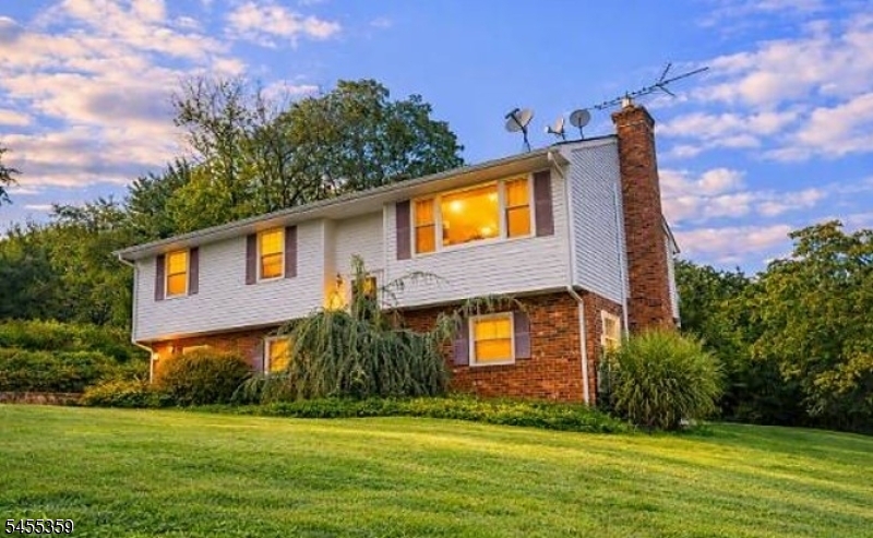 12 Studer Rd