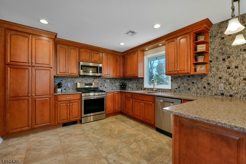 12 Studer Rd Property Photo 5