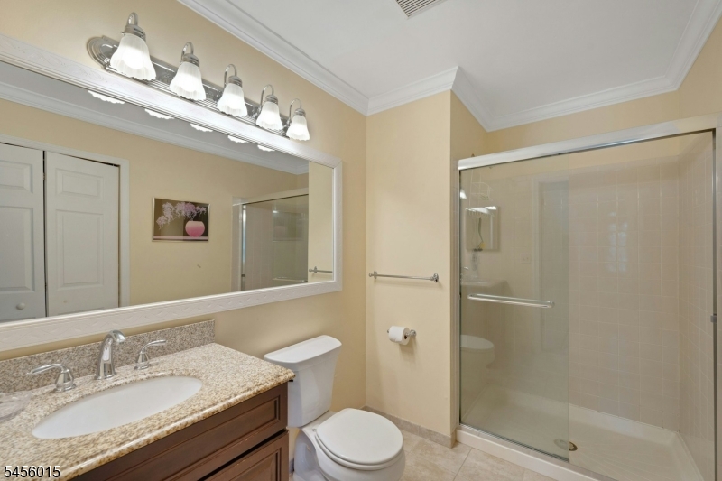 631 Plum Ter 631 Property Photo 16