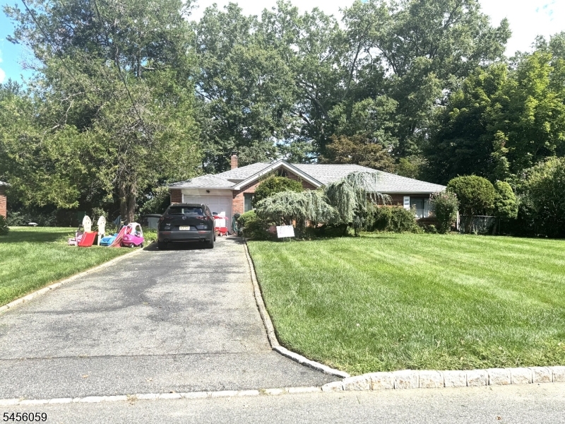 34 Tower Rd Property Photo 1