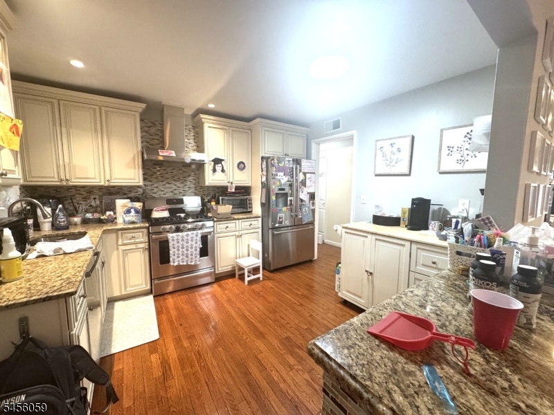 34 Tower Rd Property Photo 3