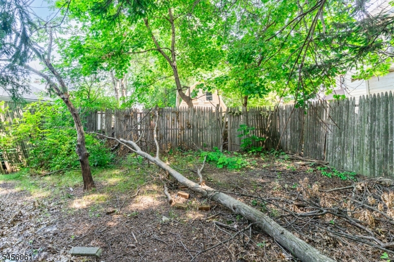1455 Clinton Ave Property Photo 26