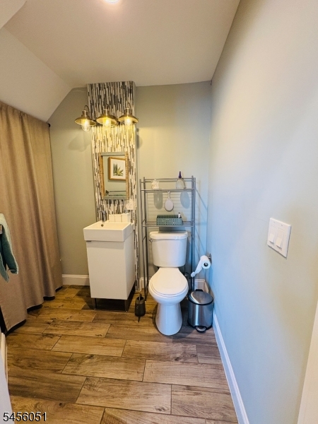 52 Knox Ter 52 Property Photo 14