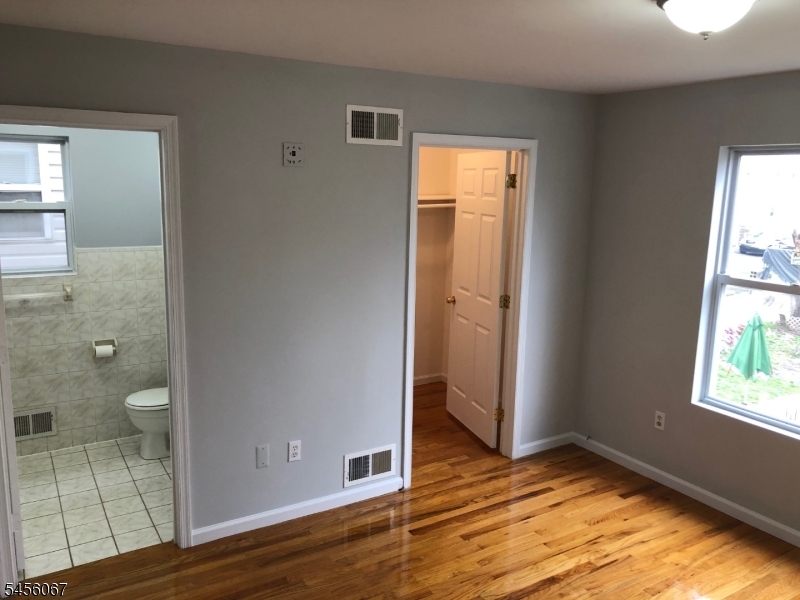 193 Hillside Ave Property Photo 10