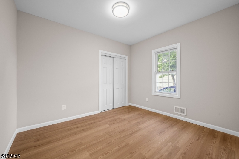 26 Major St Property Photo 15