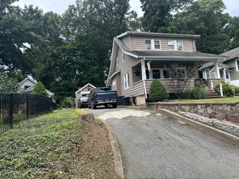 88 Chestnut Ter Property Photo 3