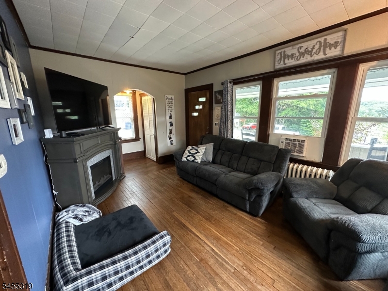 88 Chestnut Ter Property Photo 6