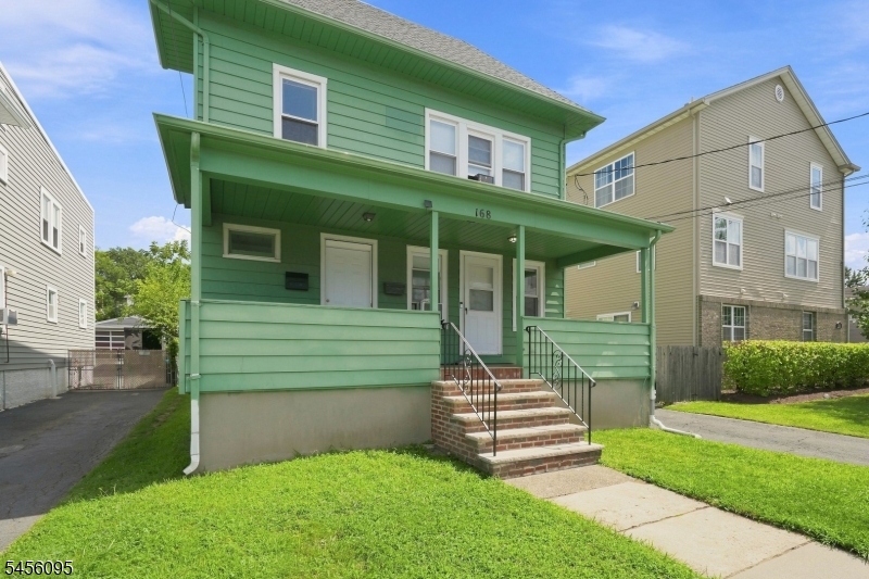 168 Garden Ave Property Photo 1