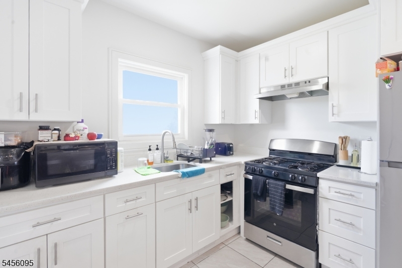 168 Garden Ave Property Photo 13