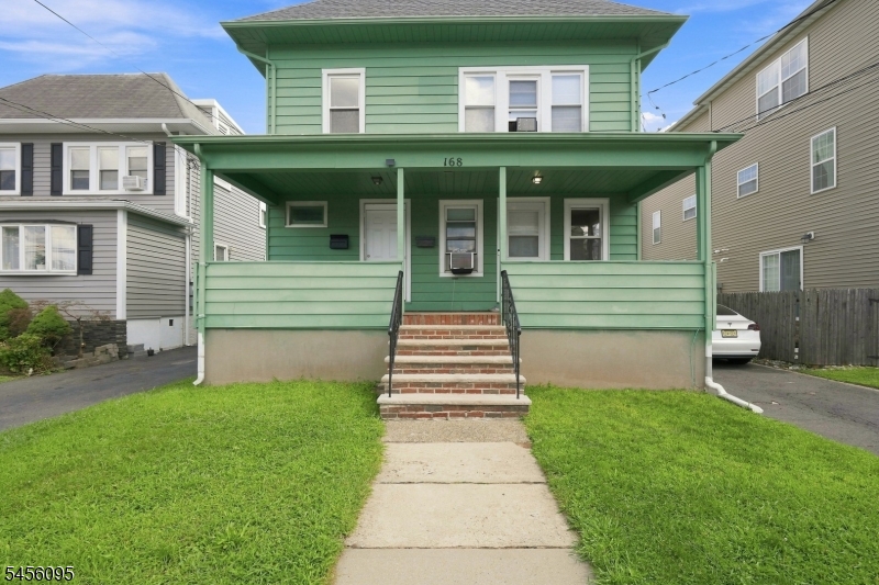 168 Garden Ave Property Photo 23