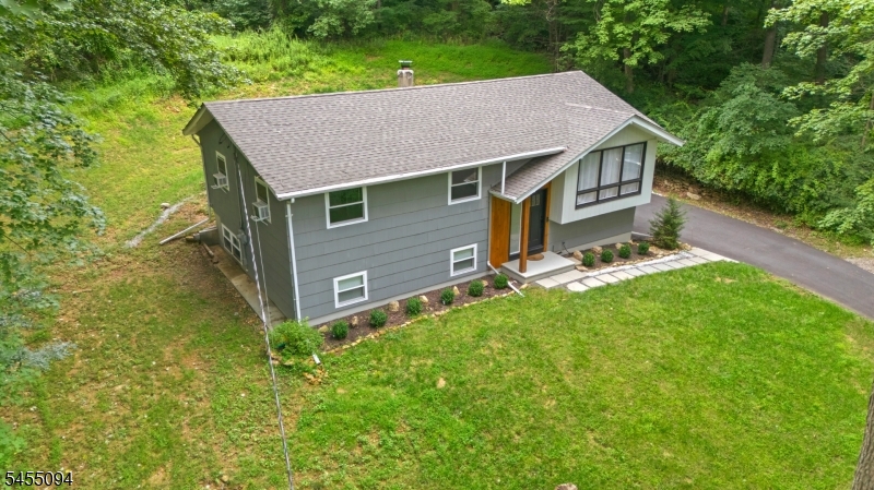 128 Us Highway 206 Property Photo 10