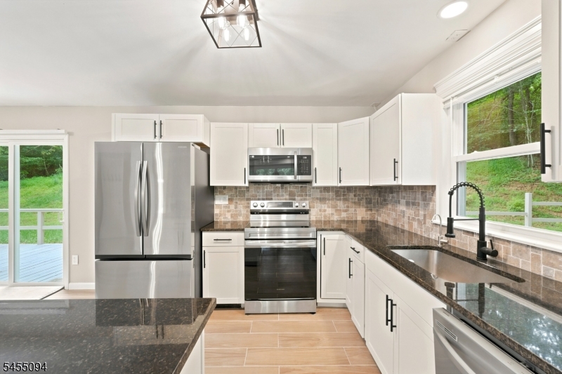 128 Us Highway 206 Property Photo 25
