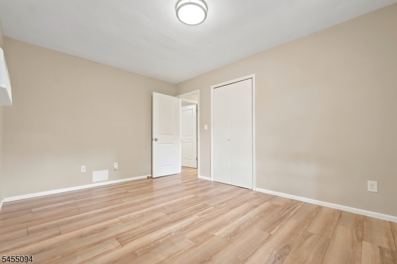 128 Us Highway 206 Property Photo 33