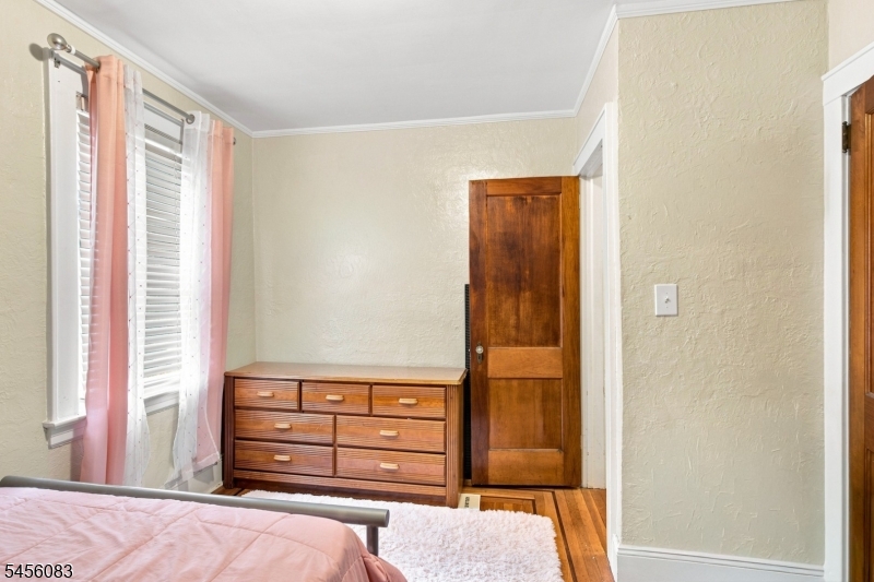 2088 Lentz Ave Property Photo 16