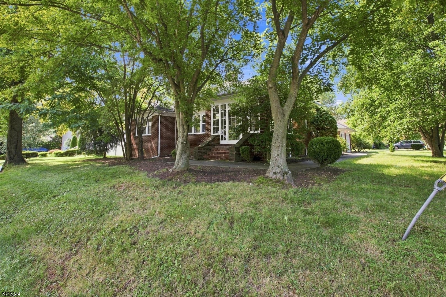 133 Warrenville Rd Property Photo 26
