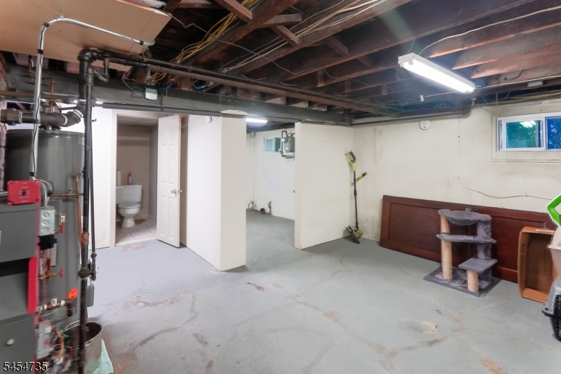200 Elm Ave Property Photo 19