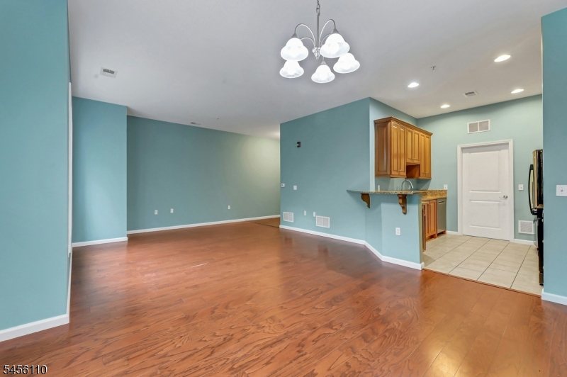906 River Pl Property Photo 12