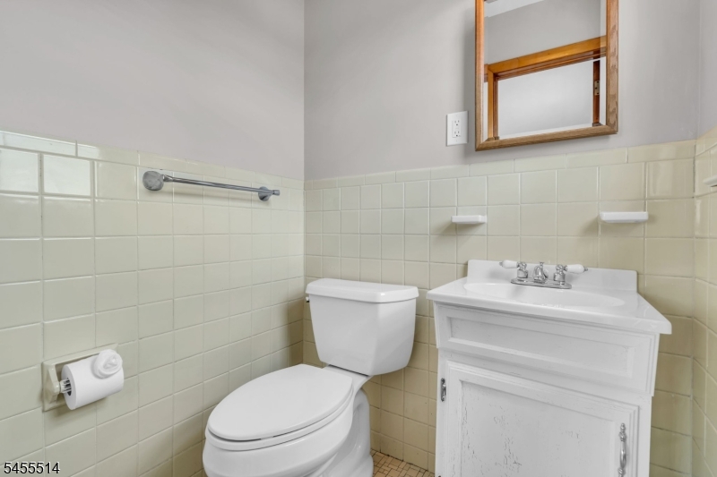 64 Luisser St Property Photo 14