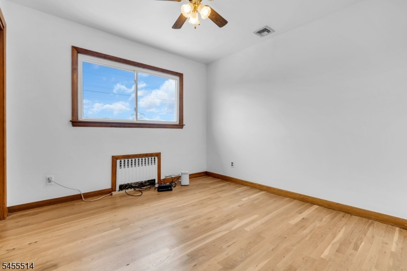64 Luisser St Property Photo 16