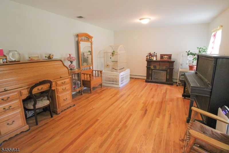 7 Dunn Pl Property Photo 14