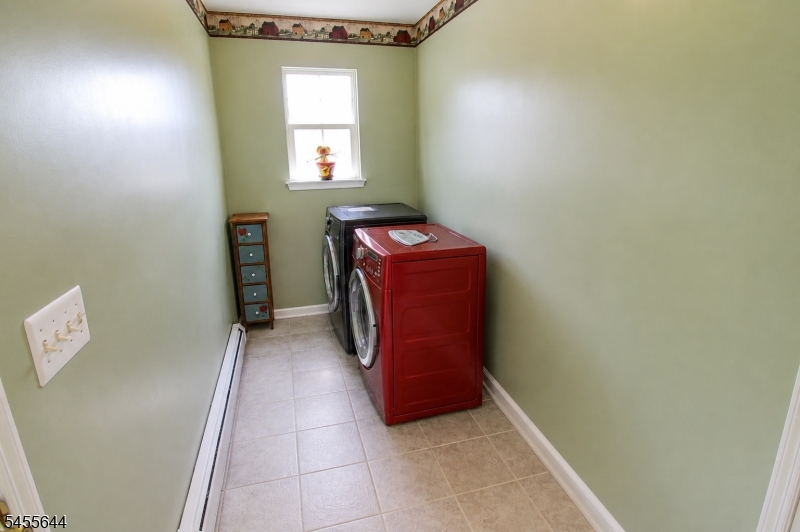 7 Dunn Pl Property Photo 28