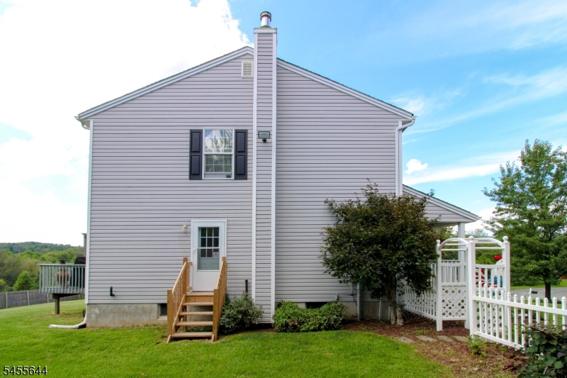 7 Dunn Pl Property Photo 31