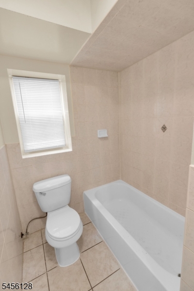 13 Lisa Ct 1 Property Photo 8