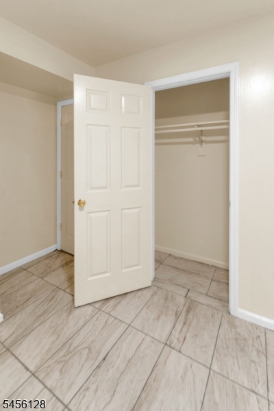 13 Lisa Ct 1 Property Photo 15
