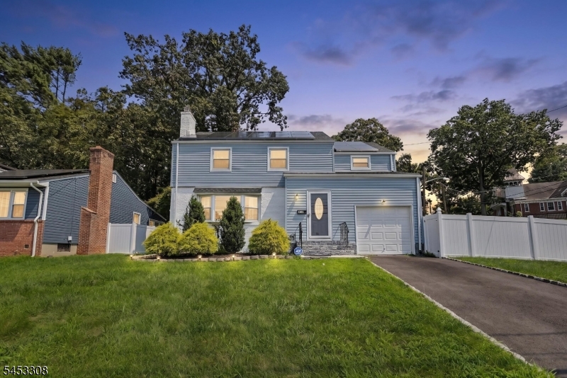 633 Woodland Ave Property Photo 1