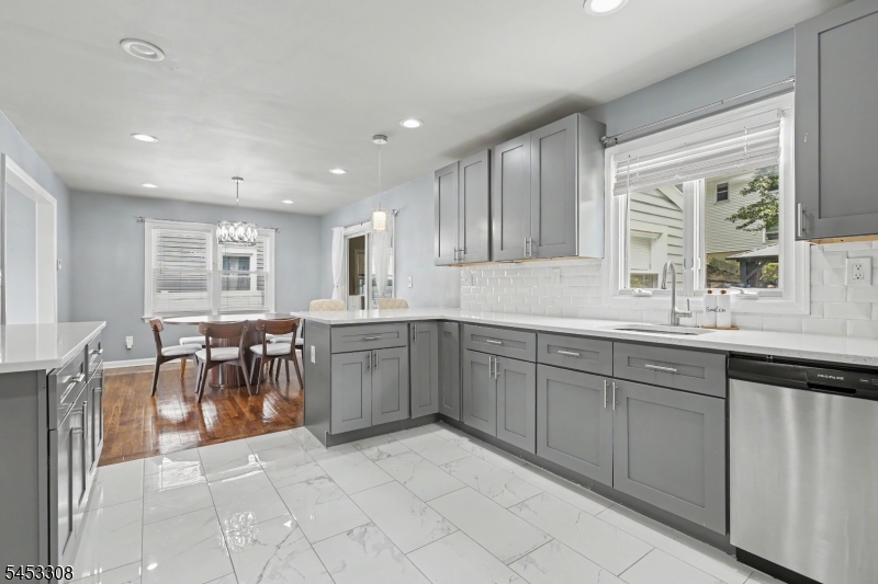 633 Woodland Ave Property Photo 14