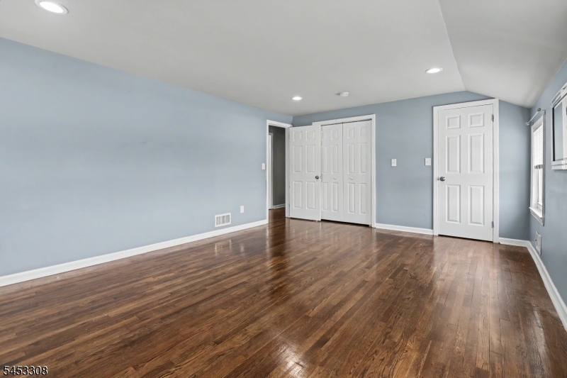 633 Woodland Ave Property Photo 21