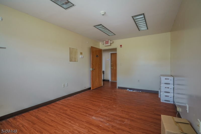 1185 Morris Ave B2 U104 Property Photo 4