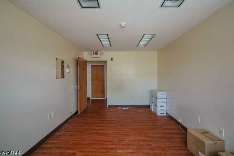 1185 Morris Ave B2 U104 Property Photo 5