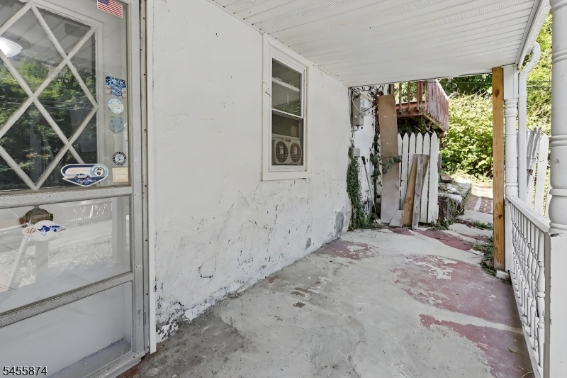26 Sanatorium Rd Property Photo 4