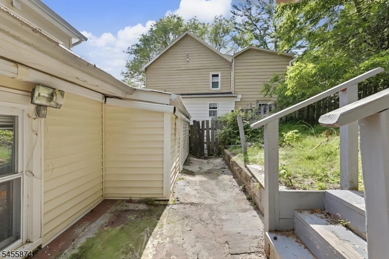 26 Sanatorium Rd Property Photo 37