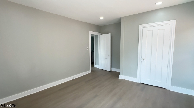 40 Bridge St A Property Photo 10
