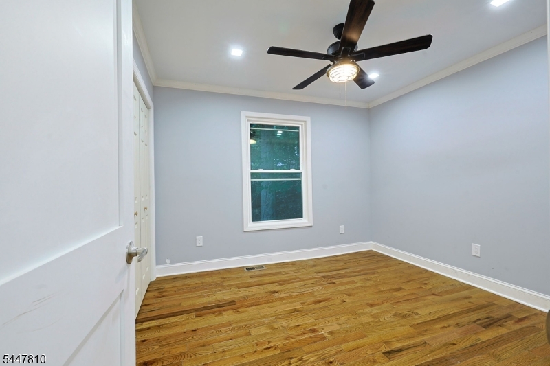 13 Maine St Property Photo 10