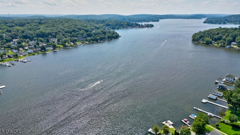 13 Maine St Property Photo 19
