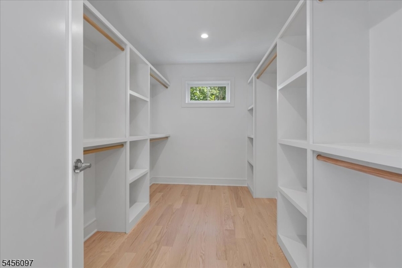 517 Lexington Ave Property Photo 30