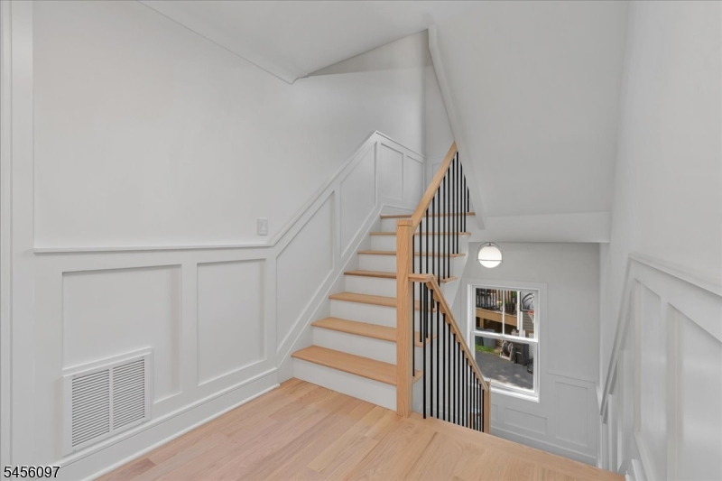 517 Lexington Ave Property Photo 40